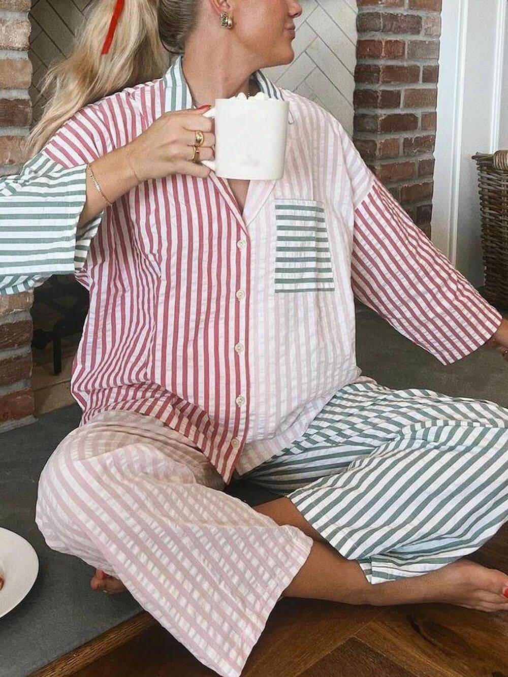 Jiavonni Holiday Stripes Set
